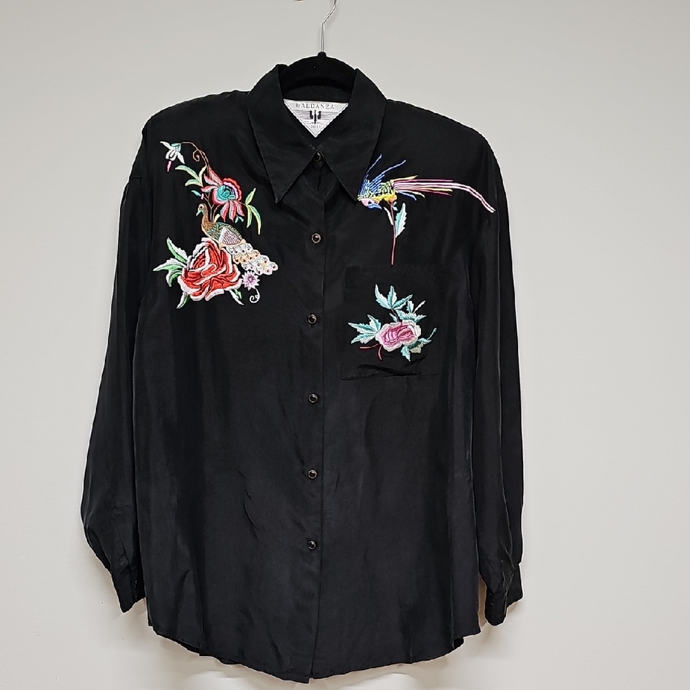 Baldanza Vtg 90s Black Embroidered Peacock & Floral Silk Button Up Shirt Size 12